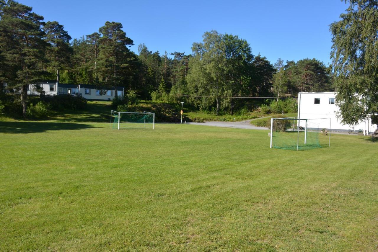 Hallestrand Vandrarhem Stromstad Ngoại thất bức ảnh
